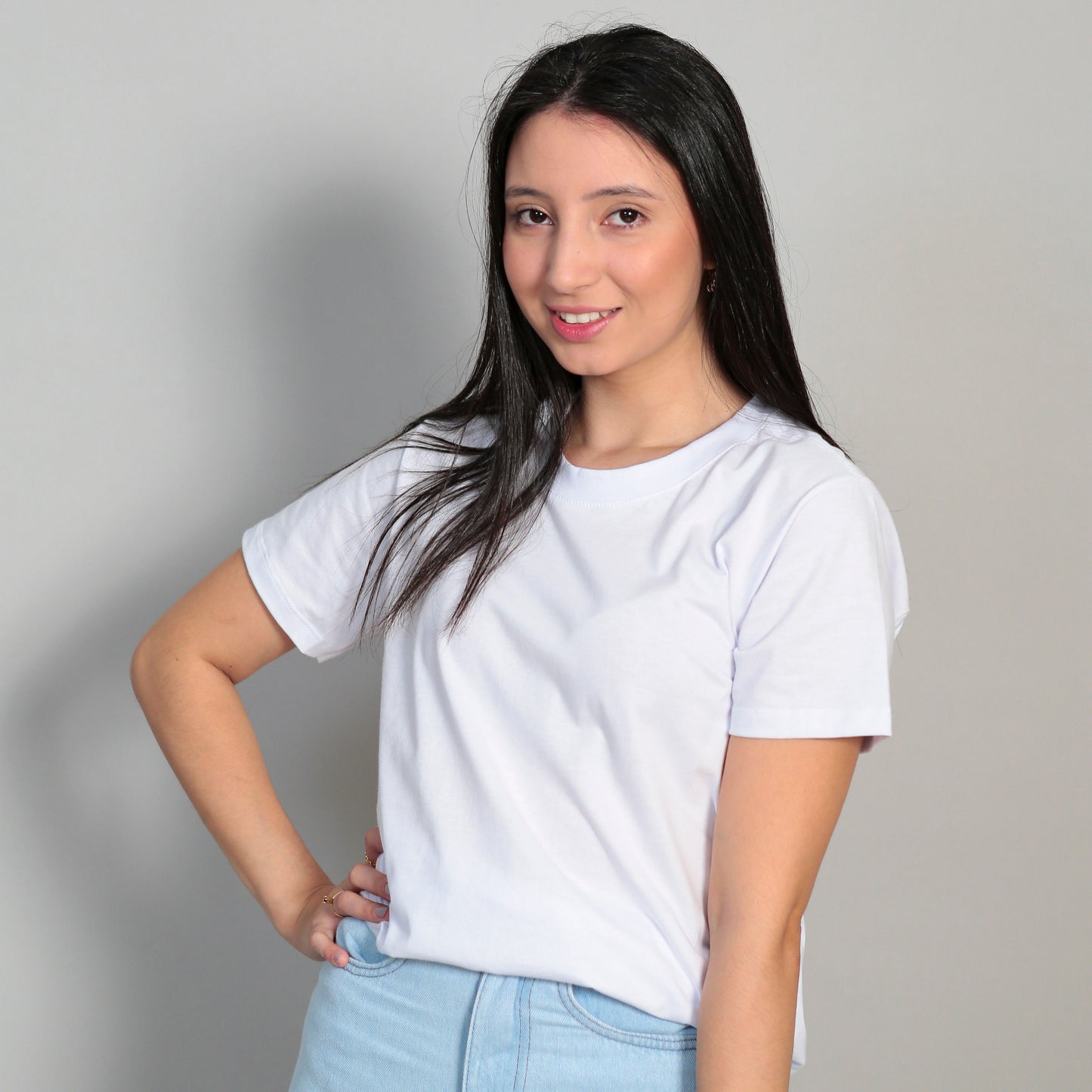 T-Shirt Feminina 100% Algodão Premium