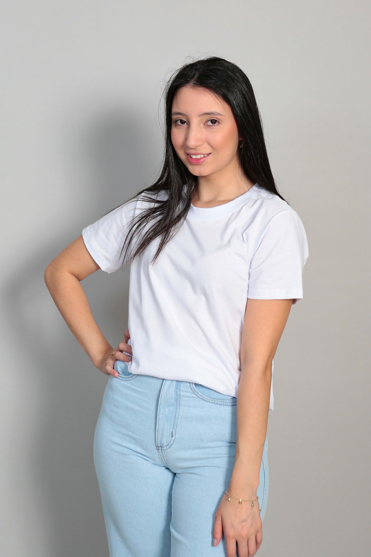 T-Shirt Feminina 100% Algodão Premium